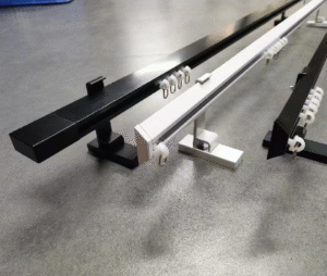 OEM Curtain Tracks vs. Branded Curtain Tracks: Customization vs. Reliability for Importers?